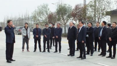 熱烈歡迎鄖西縣代表團(tuán)蒞臨我司調(diào)研指導(dǎo)！